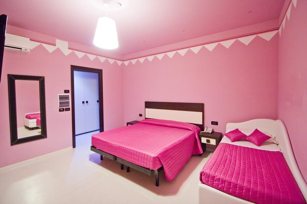 Hotel Leonardo Cesena Ruang foto