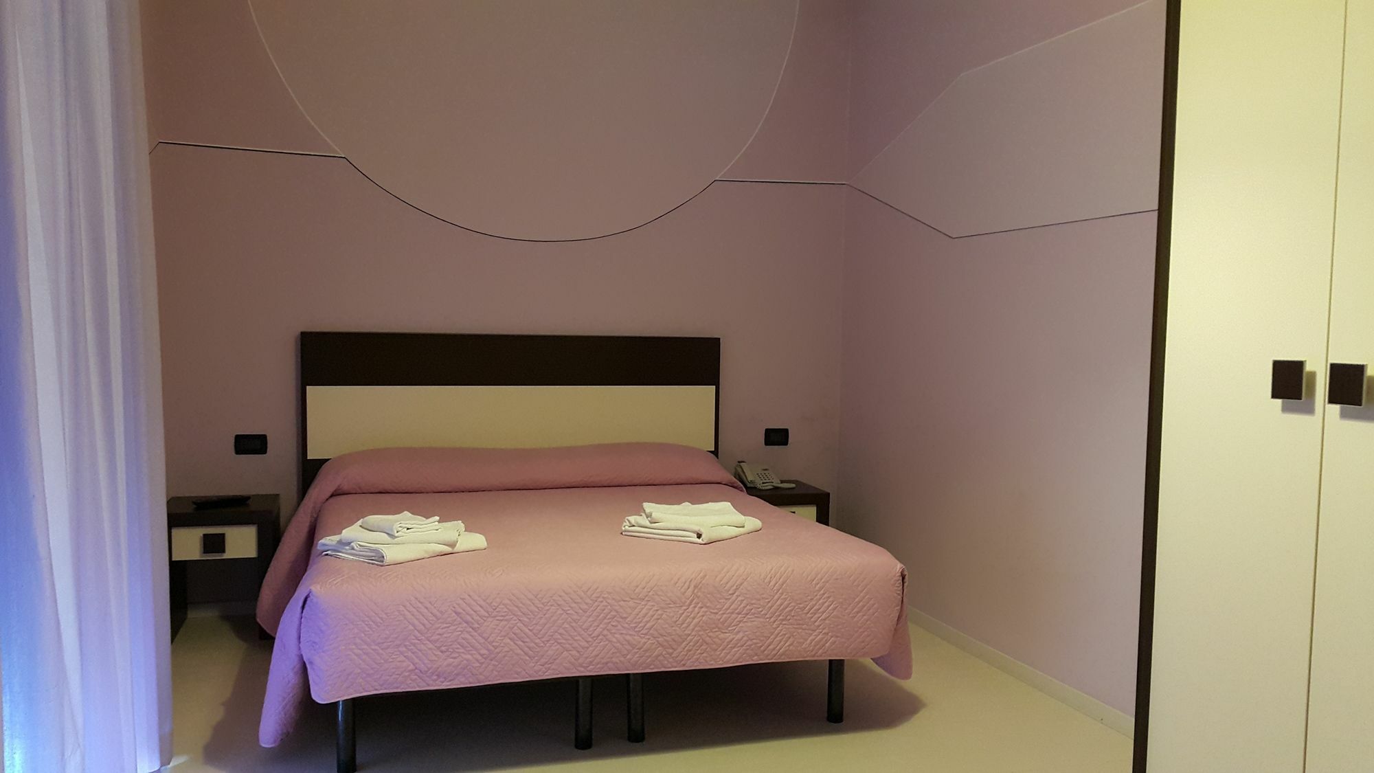 Hotel Leonardo Cesena Bagian luar foto