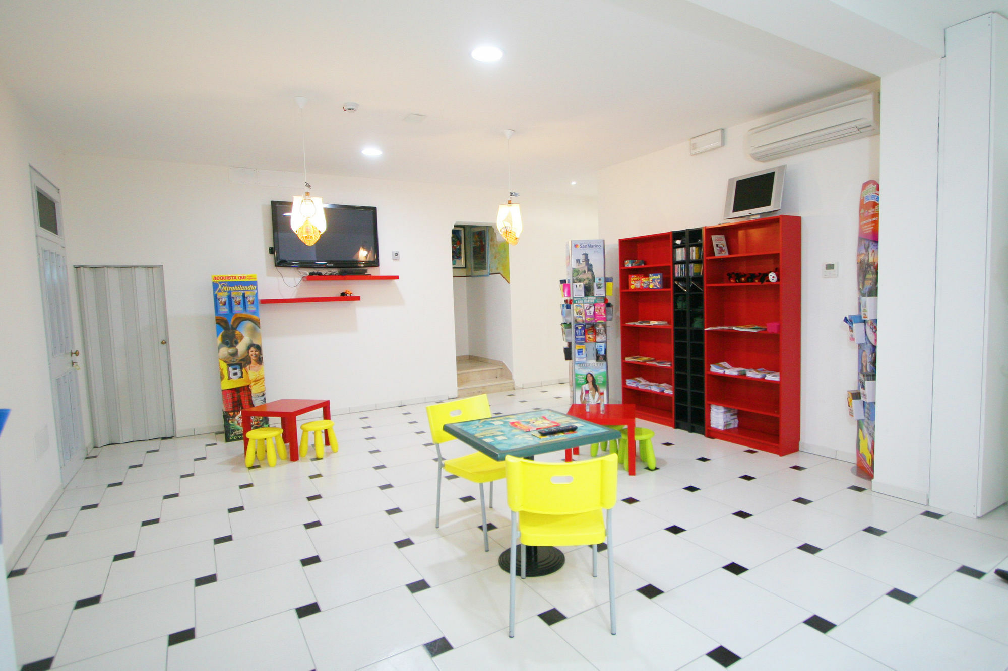 Hotel Leonardo Cesena Bagian luar foto