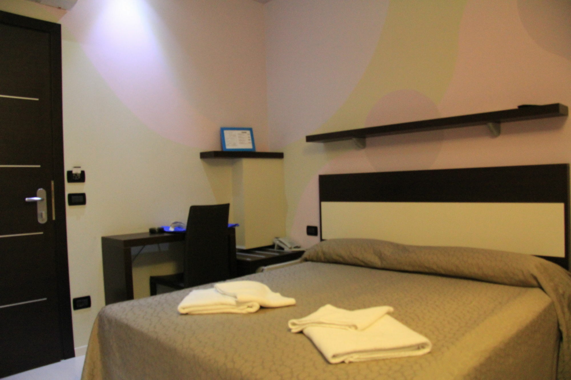 Hotel Leonardo Cesena Bagian luar foto